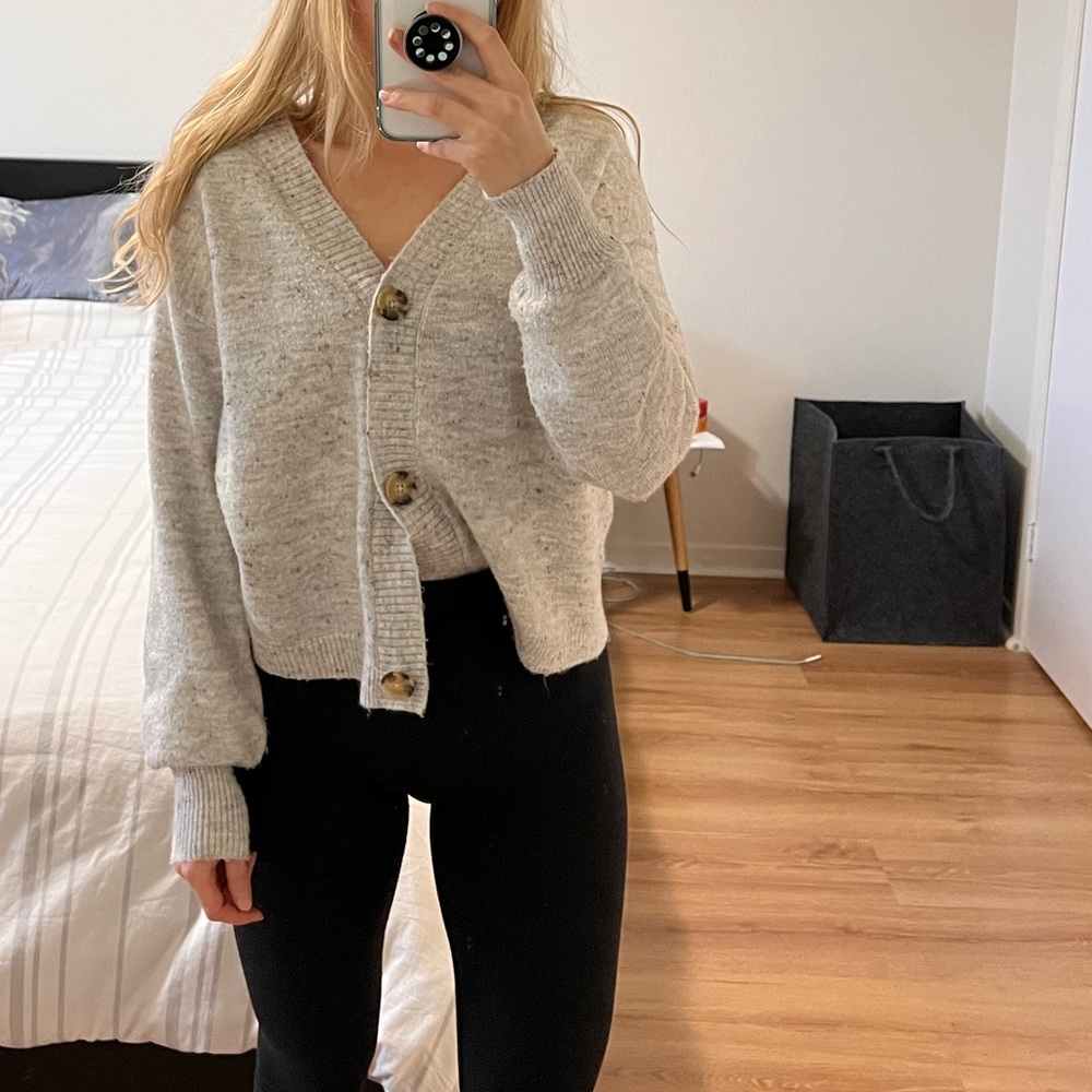 Grey cardigan